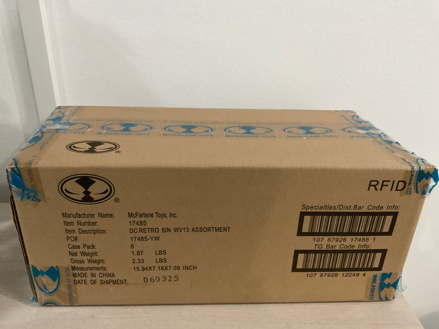 DC Retro Wave 13 Super Friends 6″ Figure Case of 6 (Includes Chase Evil Superman)