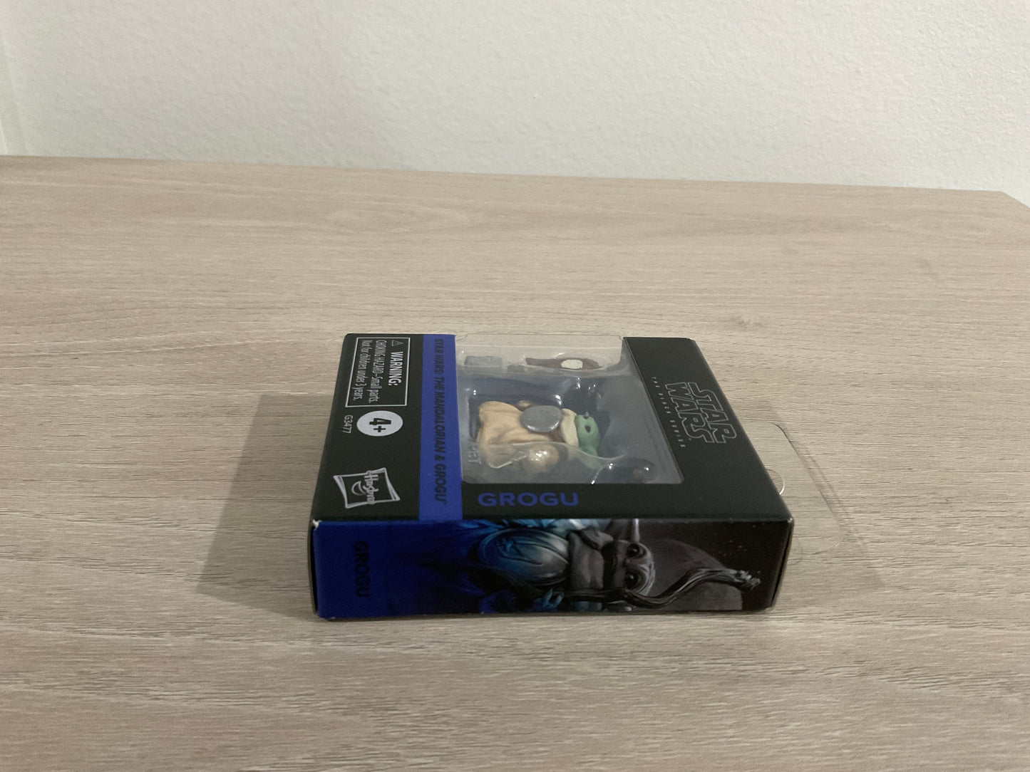 Star Wars The Black Series Grogu 6-Inch Scale Collectible Figure