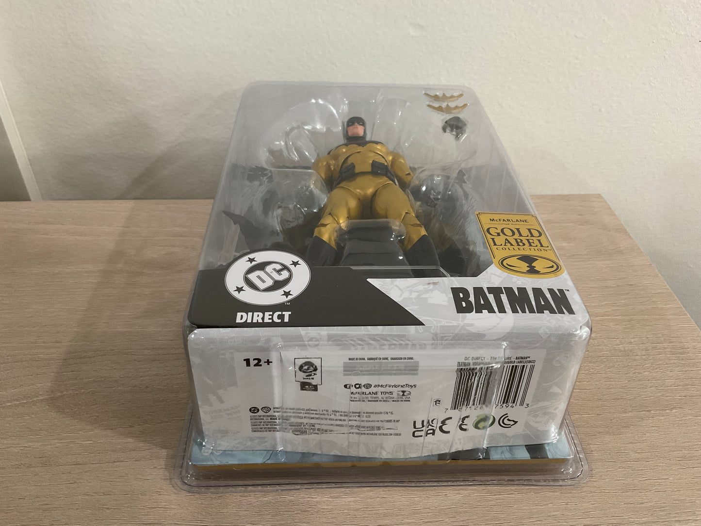 Batman (Hush) Lithograph Gold Label 7" Figure – SDCC 2025 Exclusive