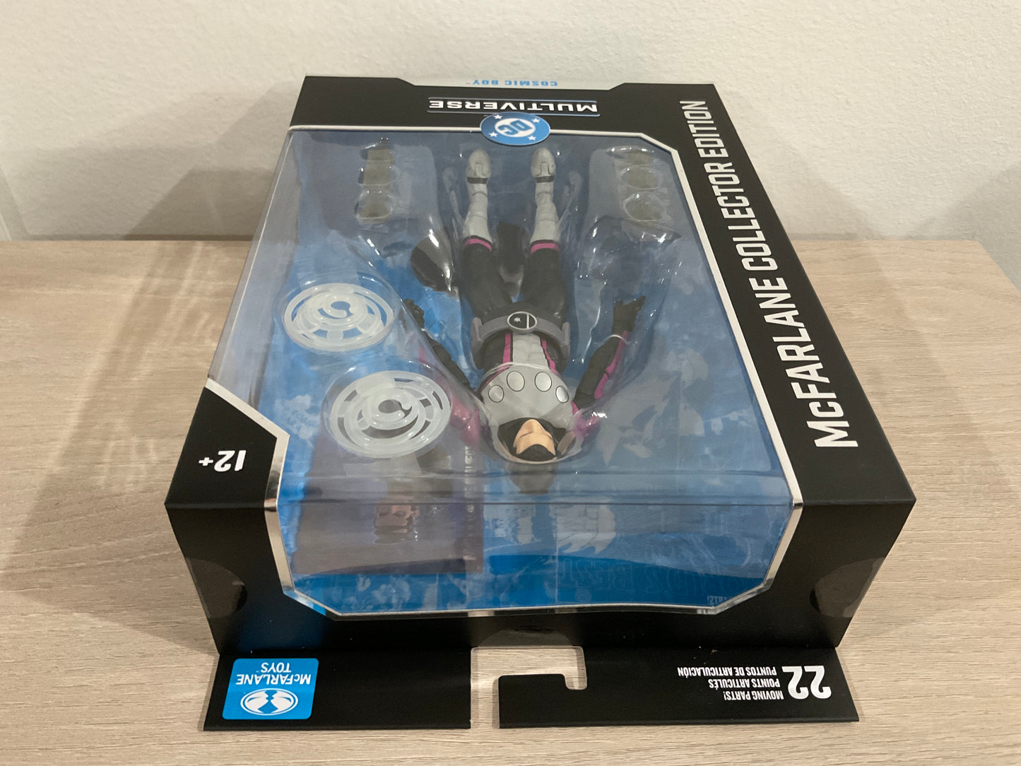 DC McFarlane Collector Edition Wave 13 #51 Cosmic Boy (Final Crisis) 7″ Action Figure
