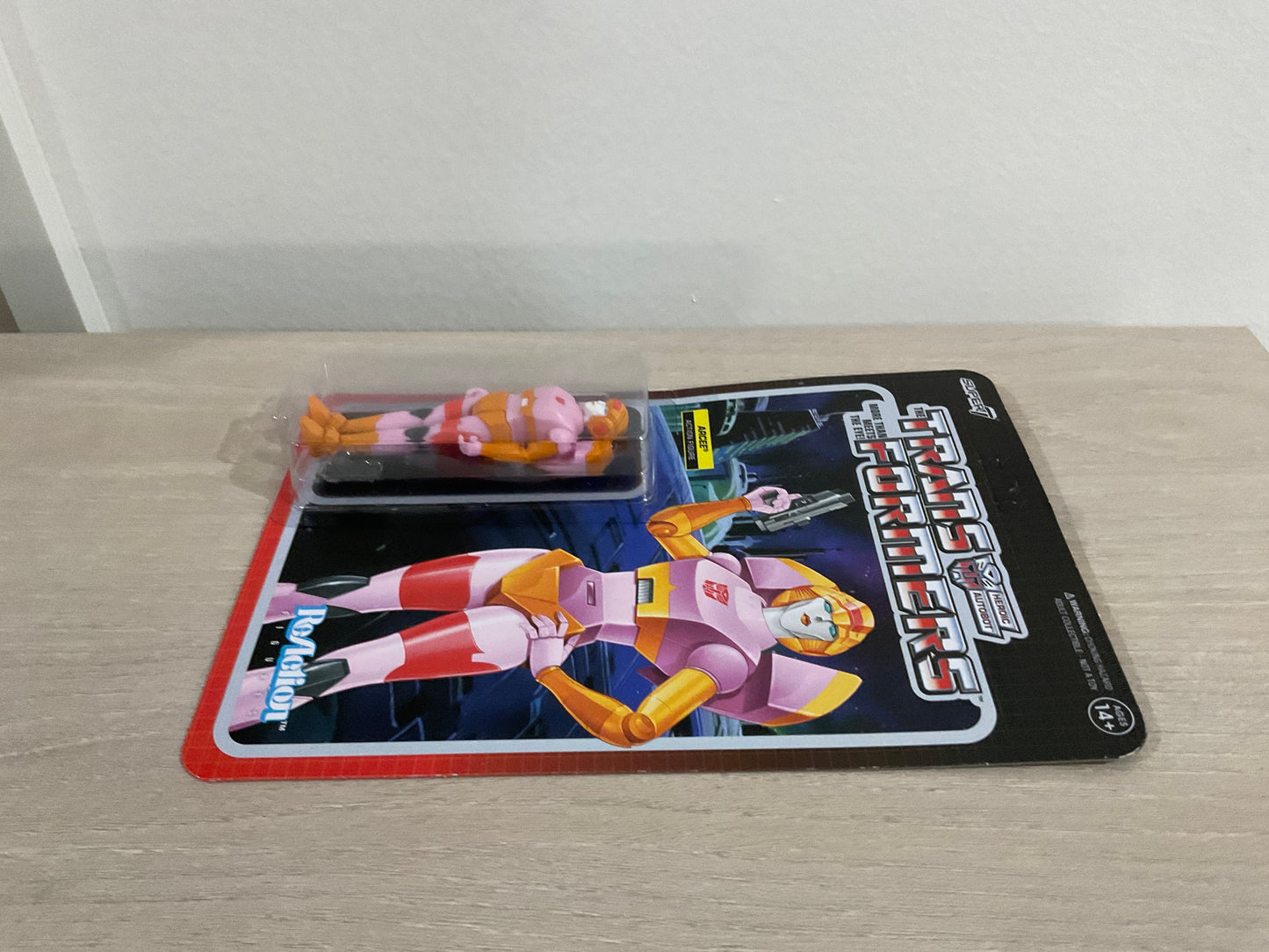 Super7 ReAction Transformers – Arcee (Pink & Orange) 3.75-Inch Action Figure (Substandard)
