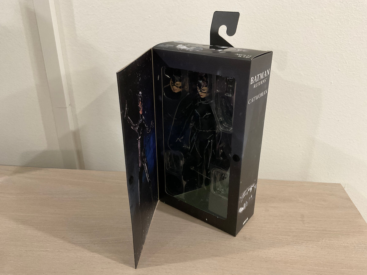 NECA Batman Returns (1992) Catwoman 8" Retro Clothed Action Figure