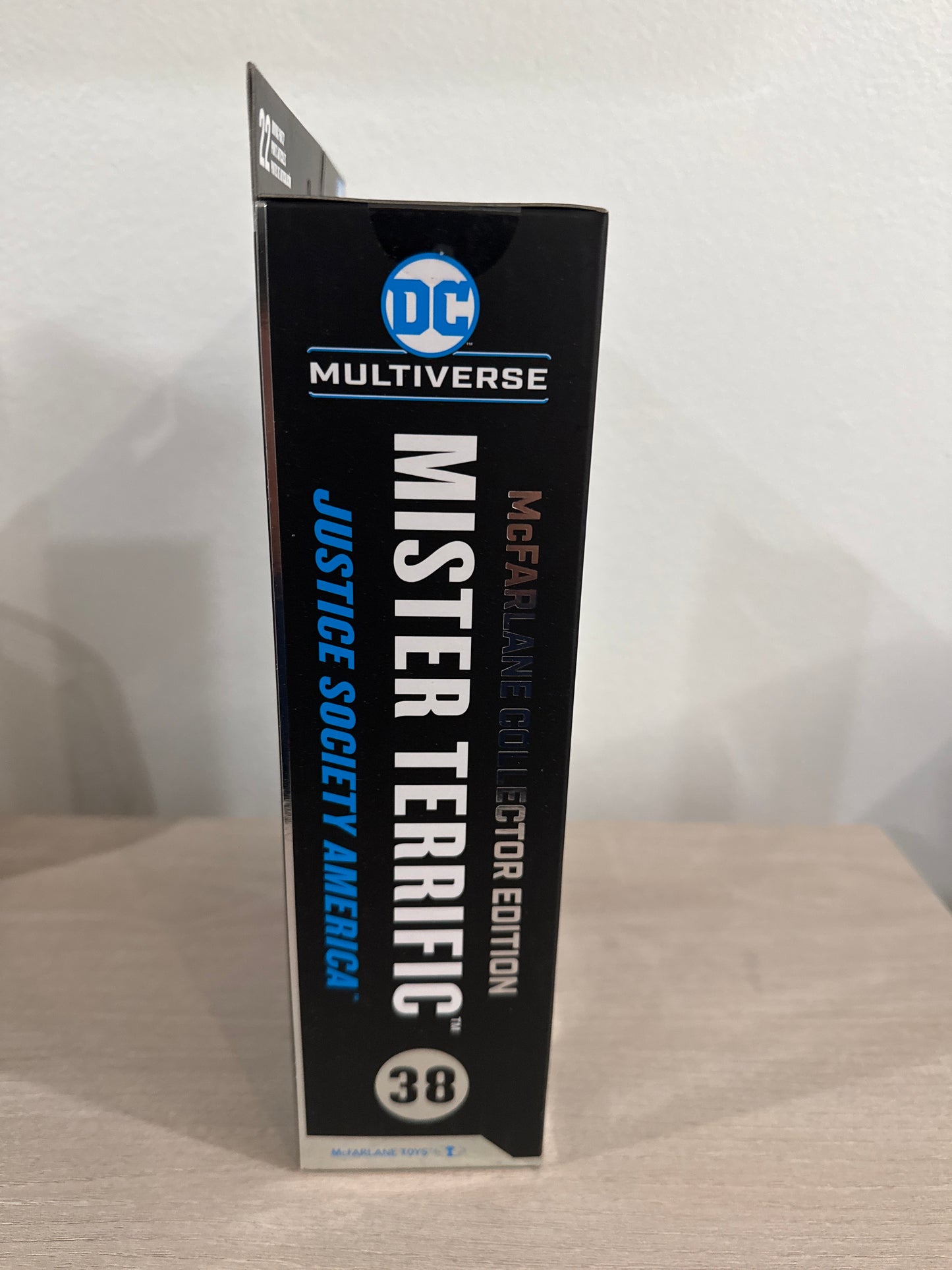 DC Multiverse Mister Terrific (JSA) Platinum Edition 7" Figure