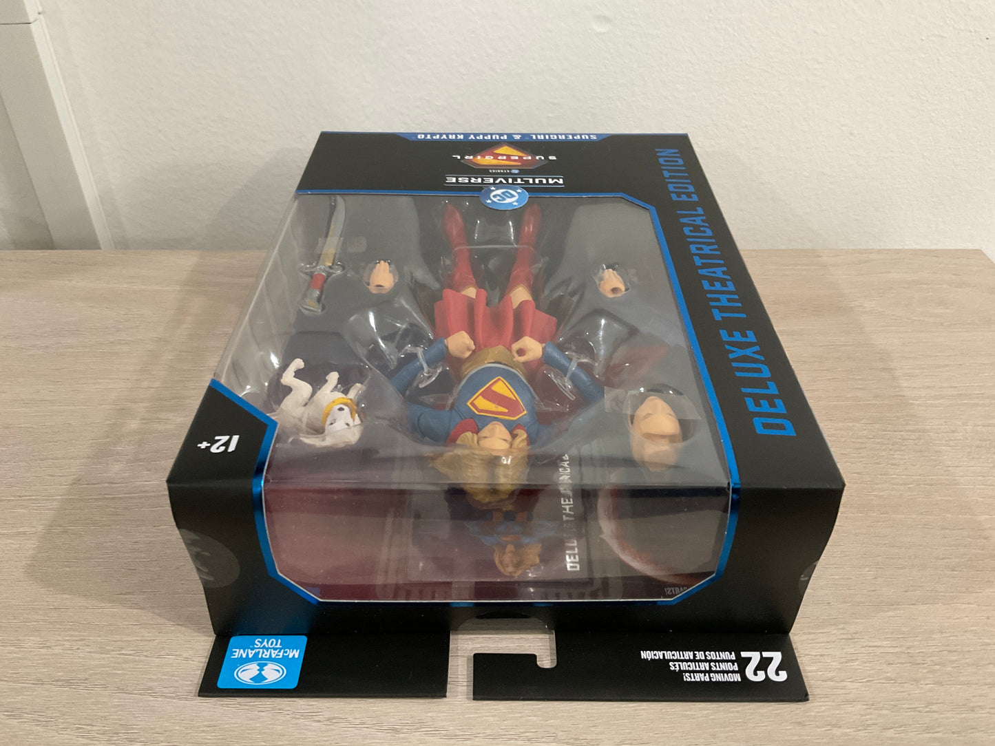 McFarlane DC Multiverse Deluxe Theatrical Edition Supergirl Movie Supergirl & Baby Krypto 7-Inch Action Figure
