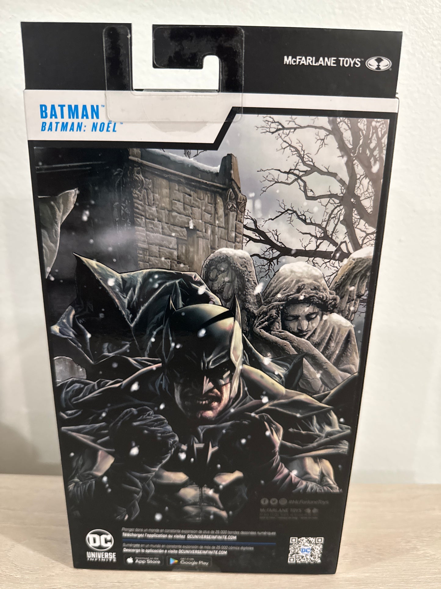 DC Multiverse Batman (Batman: Noel) 7-Inch Action Figure