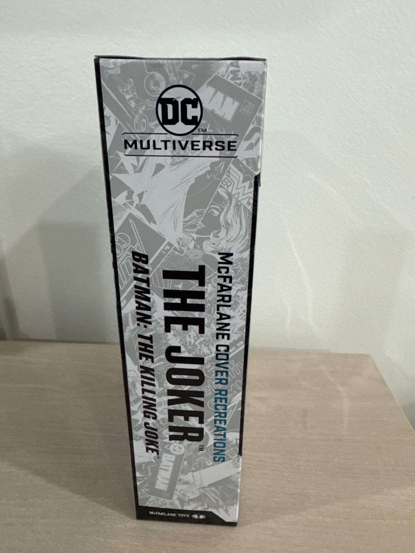 Batman: The Killing Joke - The Joker 7” Action Figure – Gold Label (Substandard)