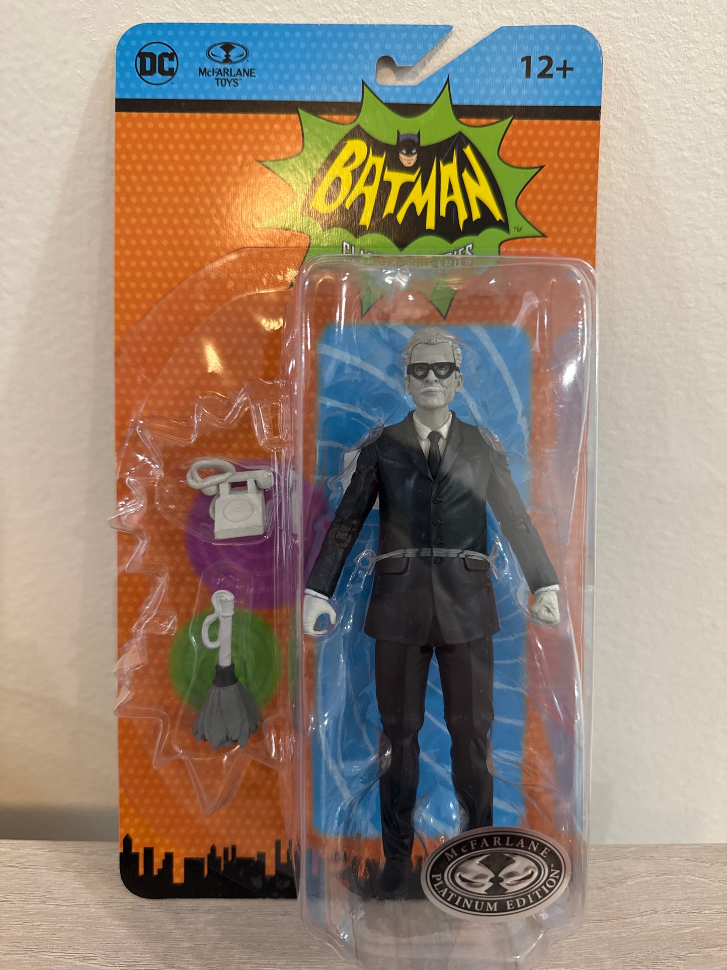 Alfred Pennyworth (DC Retro: Batman ’66) Platinum Edition – McFarlane Collector Series