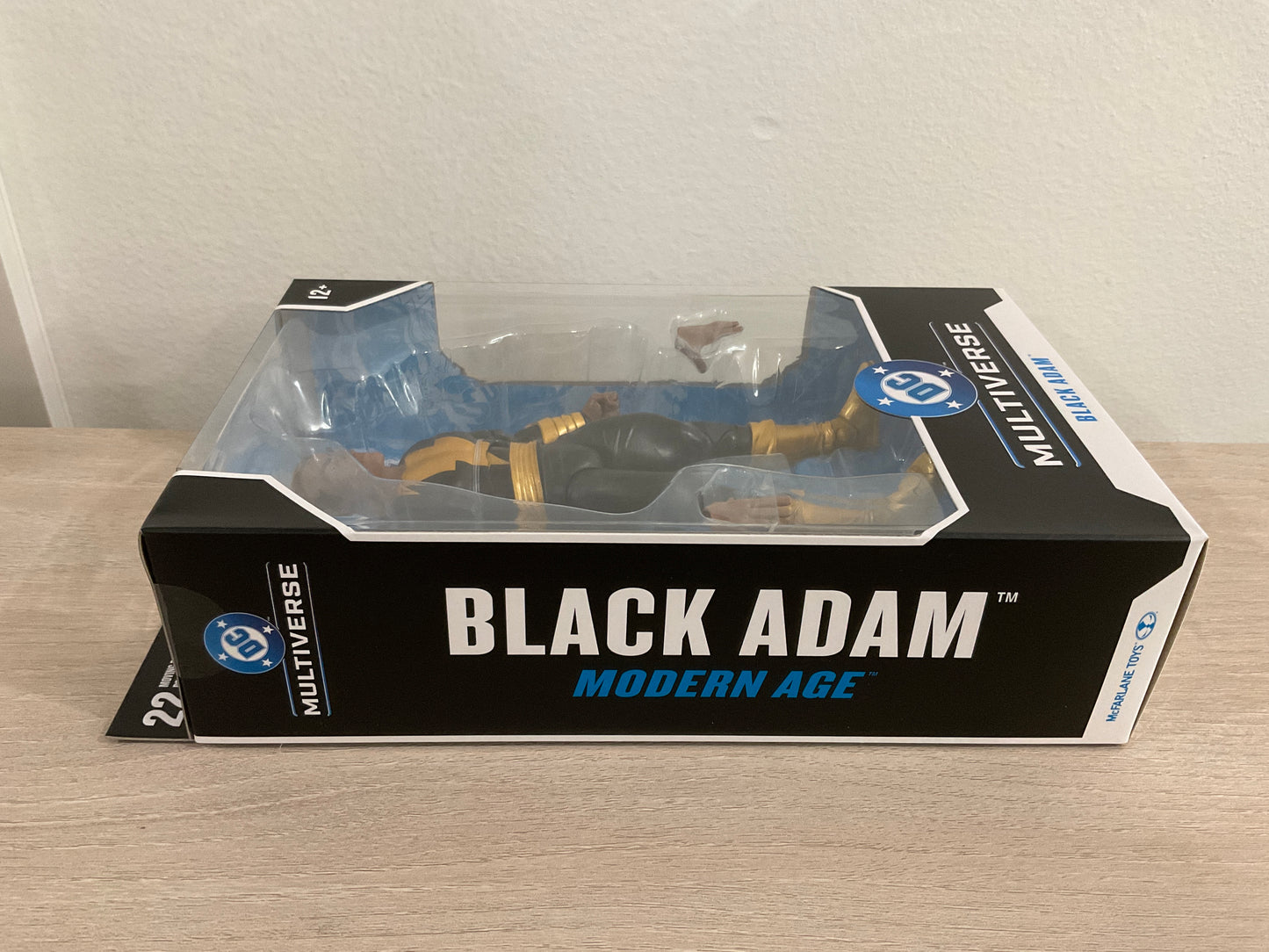 DC Multiverse Wave 30 Black Adam (Modern Age) 7-Inch Scale Action Figure