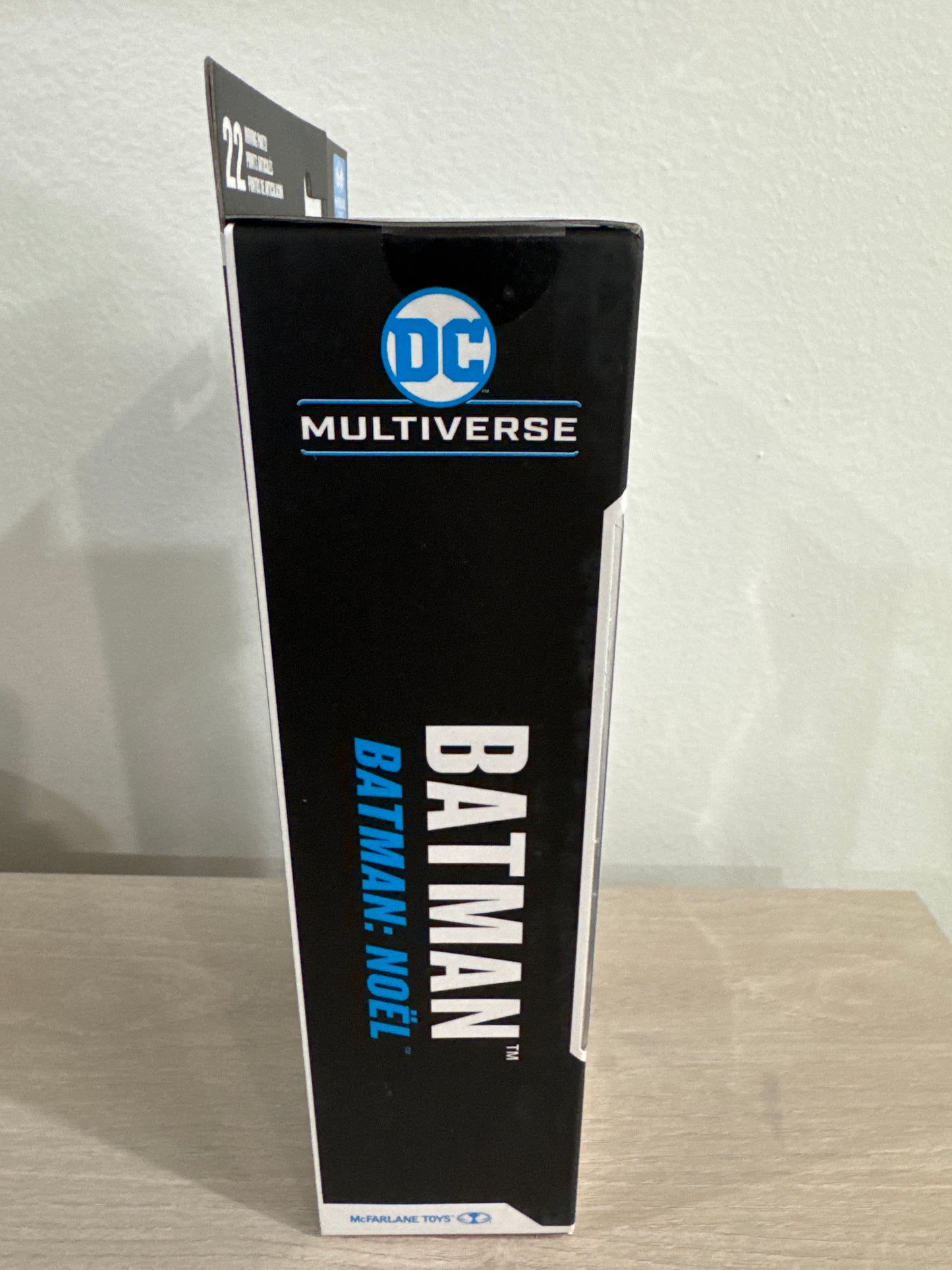DC Multiverse Batman (Batman: Noel) 7-Inch Action Figure