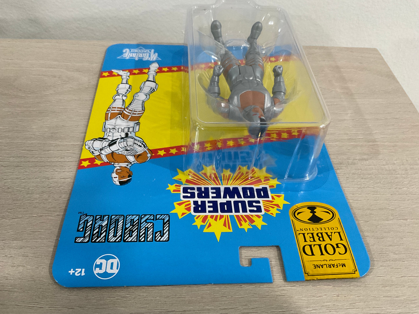 Cyborg 4.5″ Gold Label Figure – DC Super Powers Exclusive