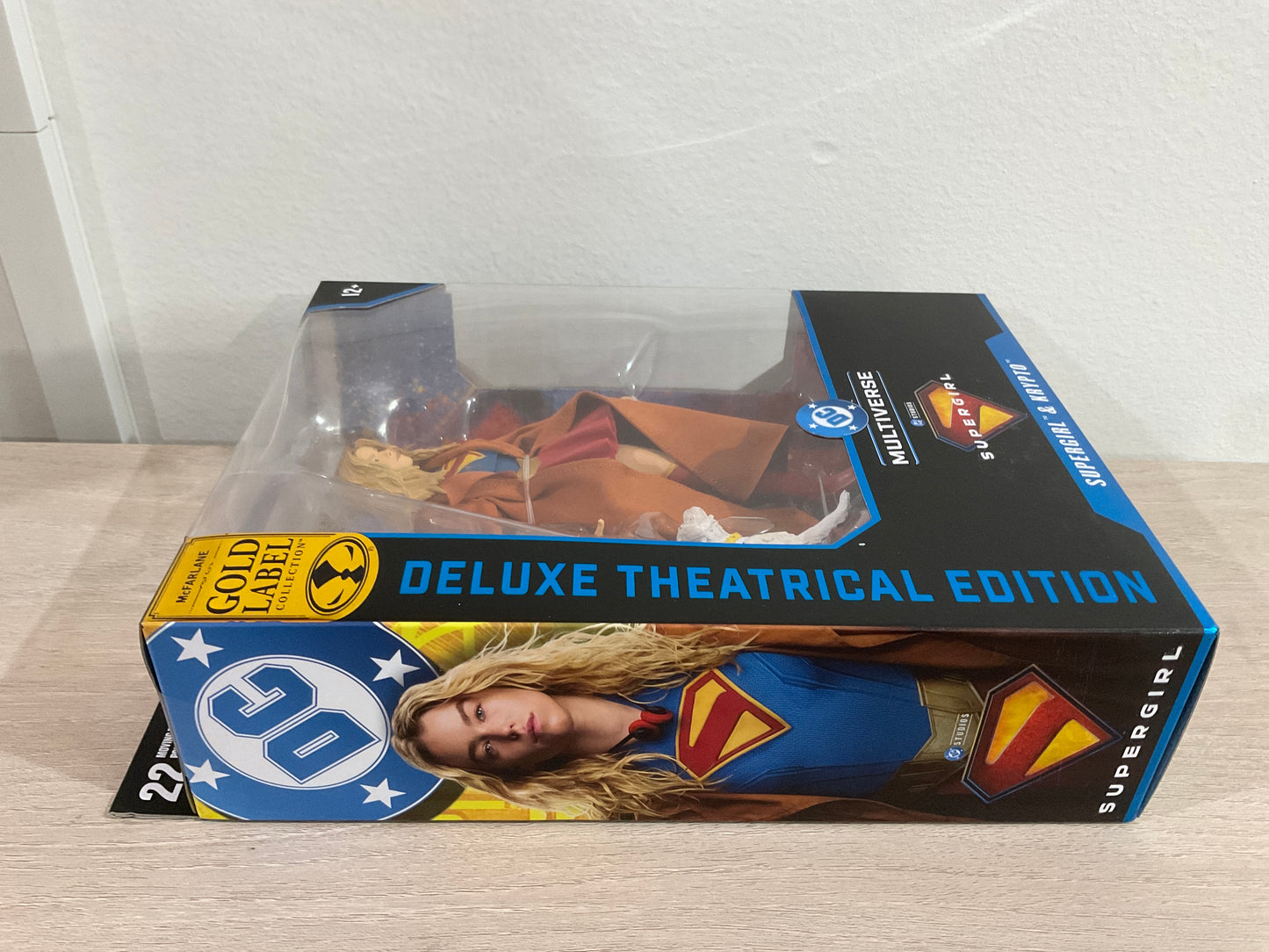 Supergirl and Krypto (DC Multiverse: Supergirl Movie) 7-Inch Gold Label Action Figure Deluxe Theatrical Edition – McFarlane Toys