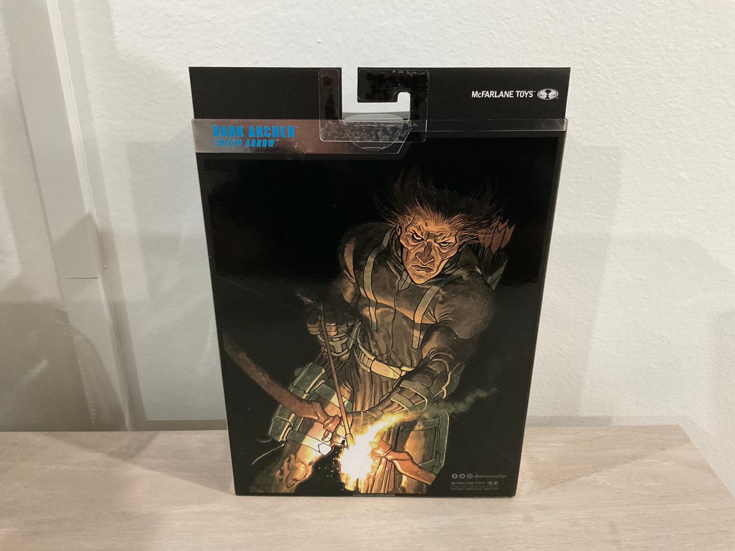 Dark Archer (Green Arrow) 7″ Figure – McFarlane DC Multiverse Collector Edition #40