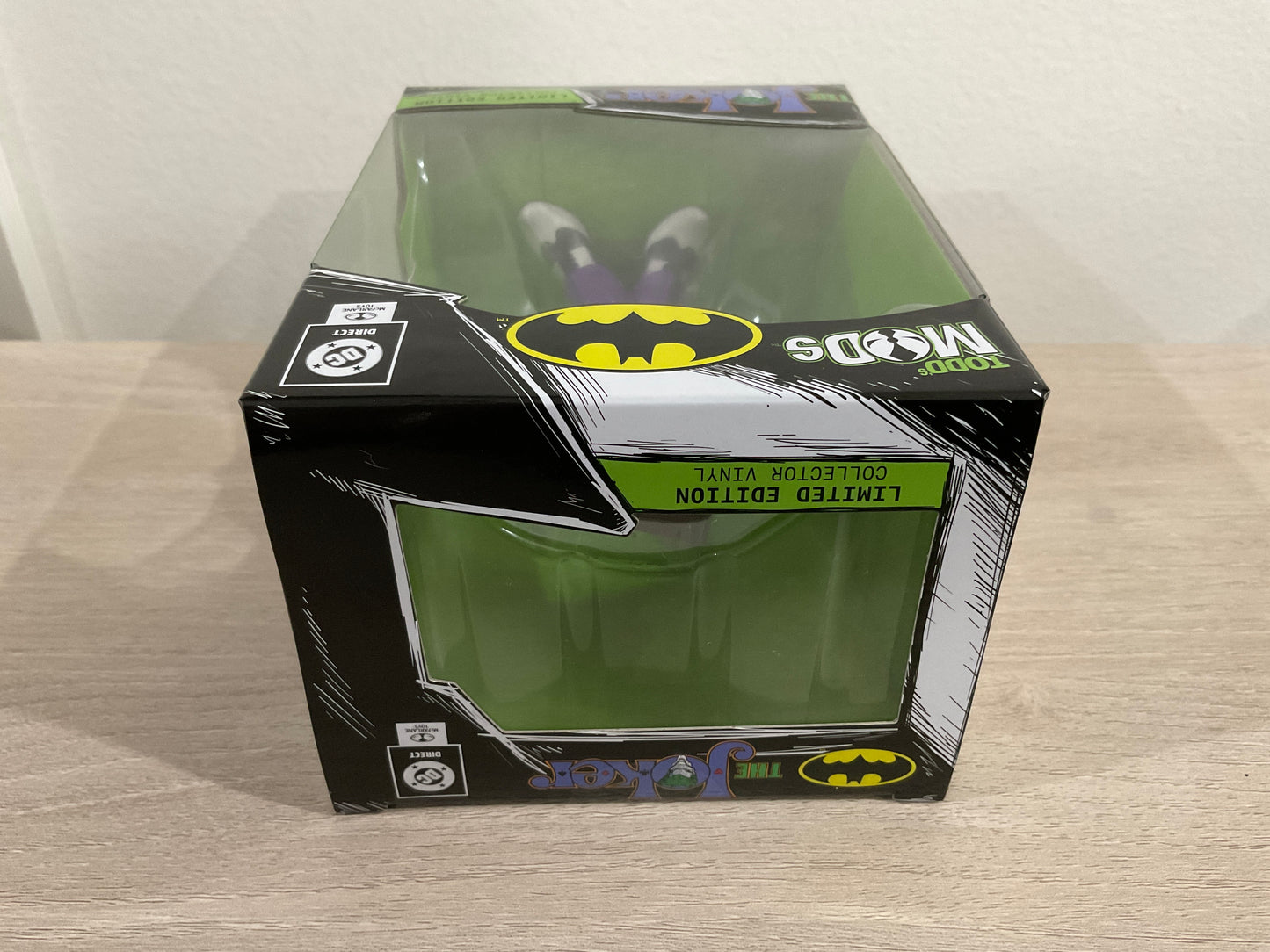 DC Direct Collector Vinyl Wave 5 The Joker Todd's Mods Limited Edition 4 1/2-Inch Scale Posed Figure