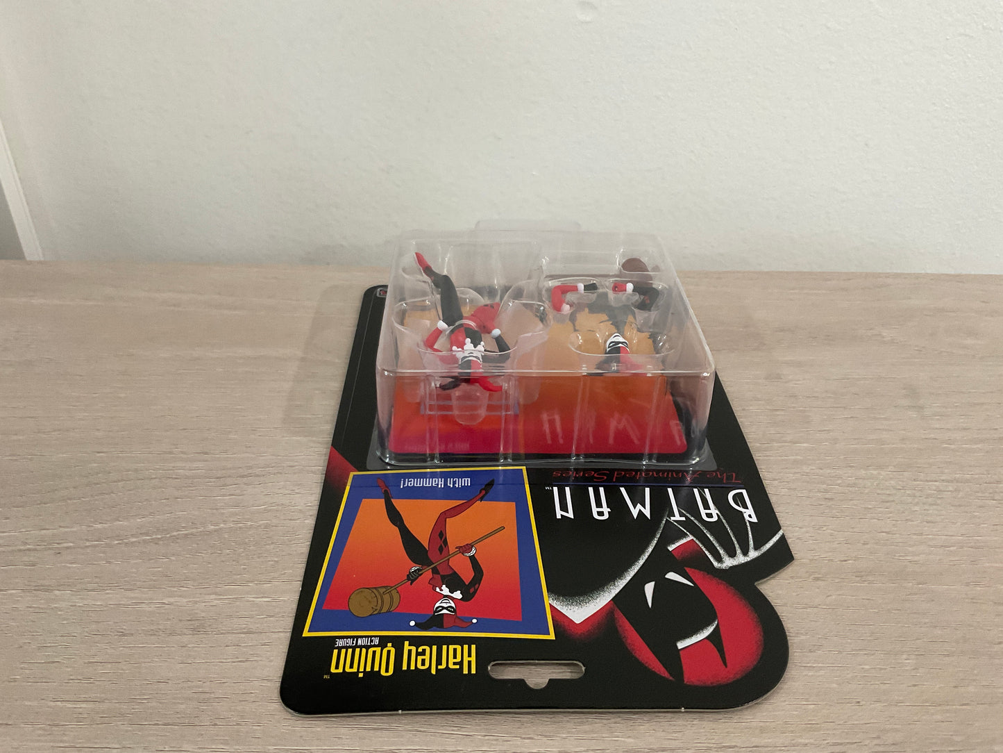 Mezco 5 Points Harley Quinn Batman: The Animated Series 3.75-Inch Action Figure