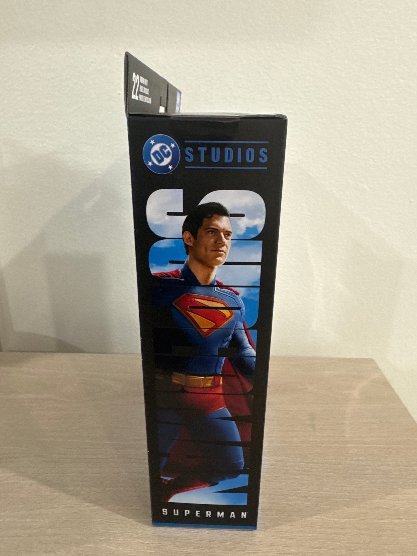 DC Multiverse Superman w/ Krypto – Deluxe Theatrical 7" Figure