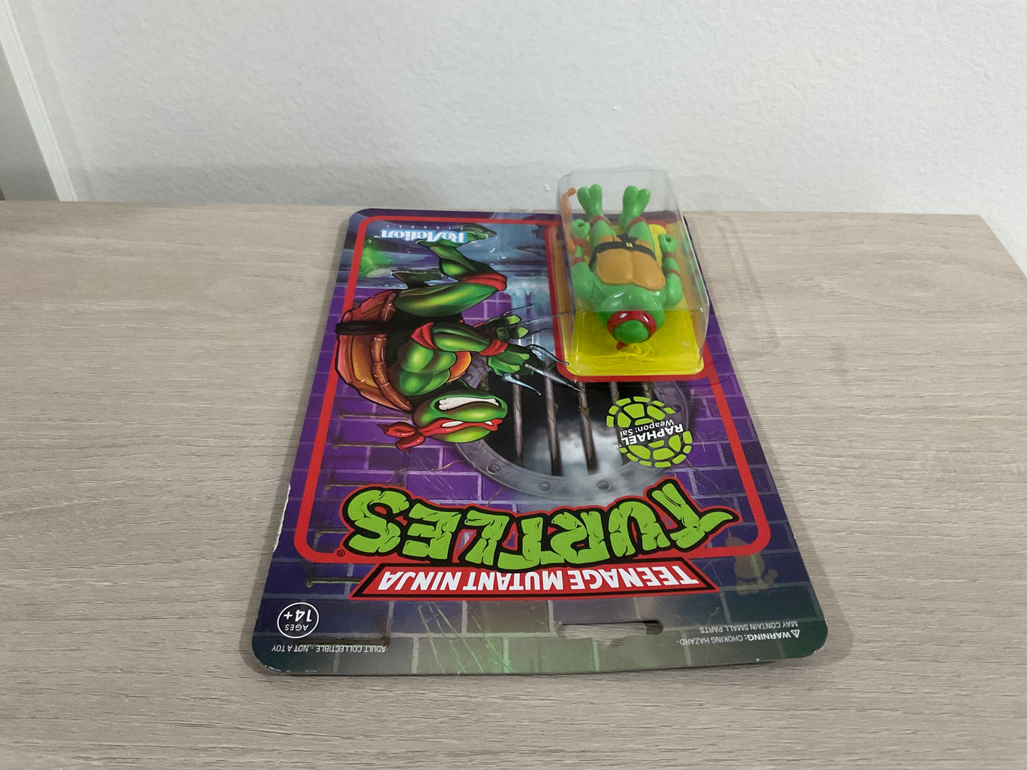 Super7 ReAction Teenage Mutant Ninja Turtles – Raphael 3.75-Inch Figure