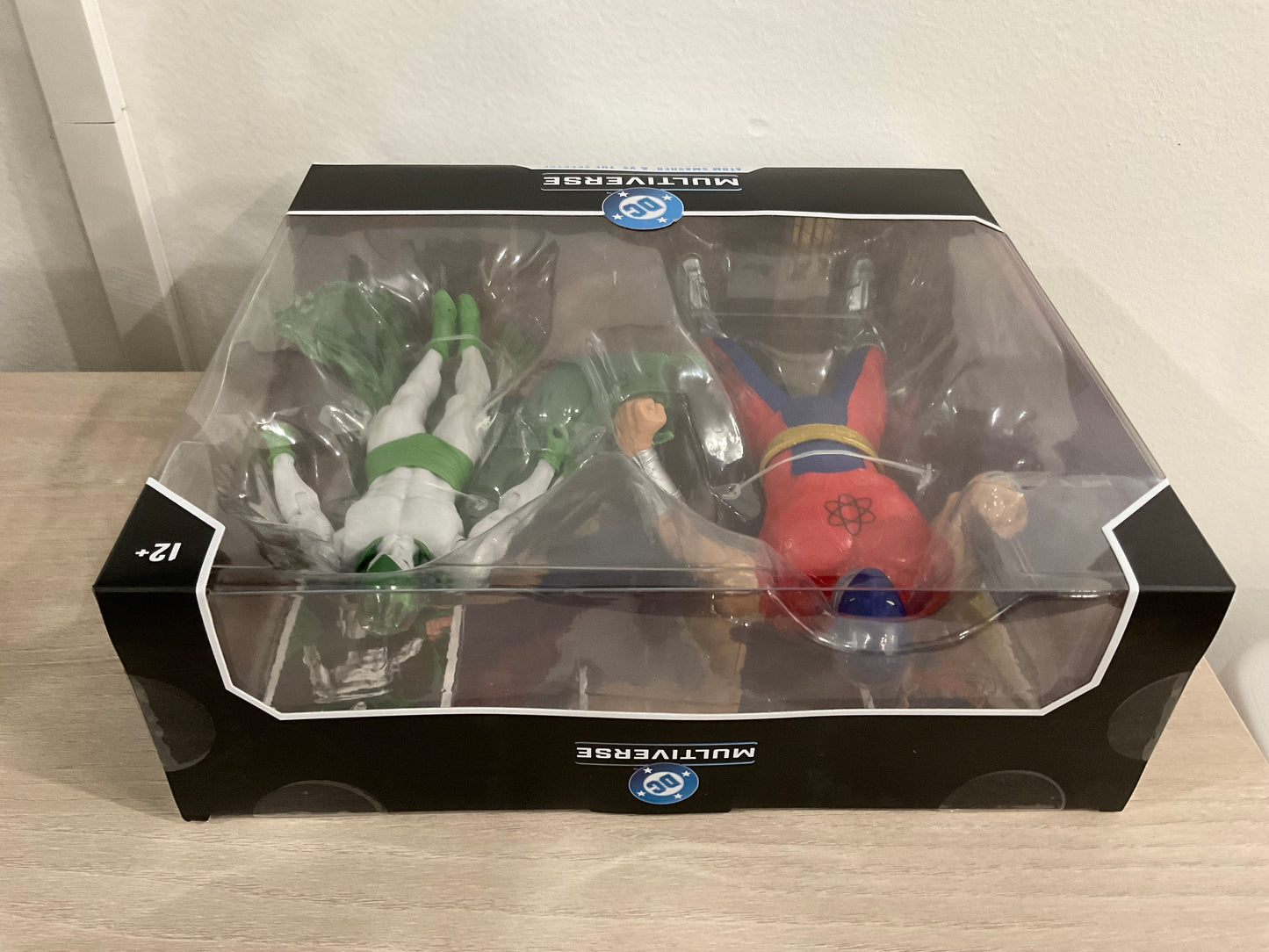 DC Multiverse Figures - JSA: Black Vengeance - 7" Scale The Spectre Vs. Atom Smasher Megafig 2-Pack