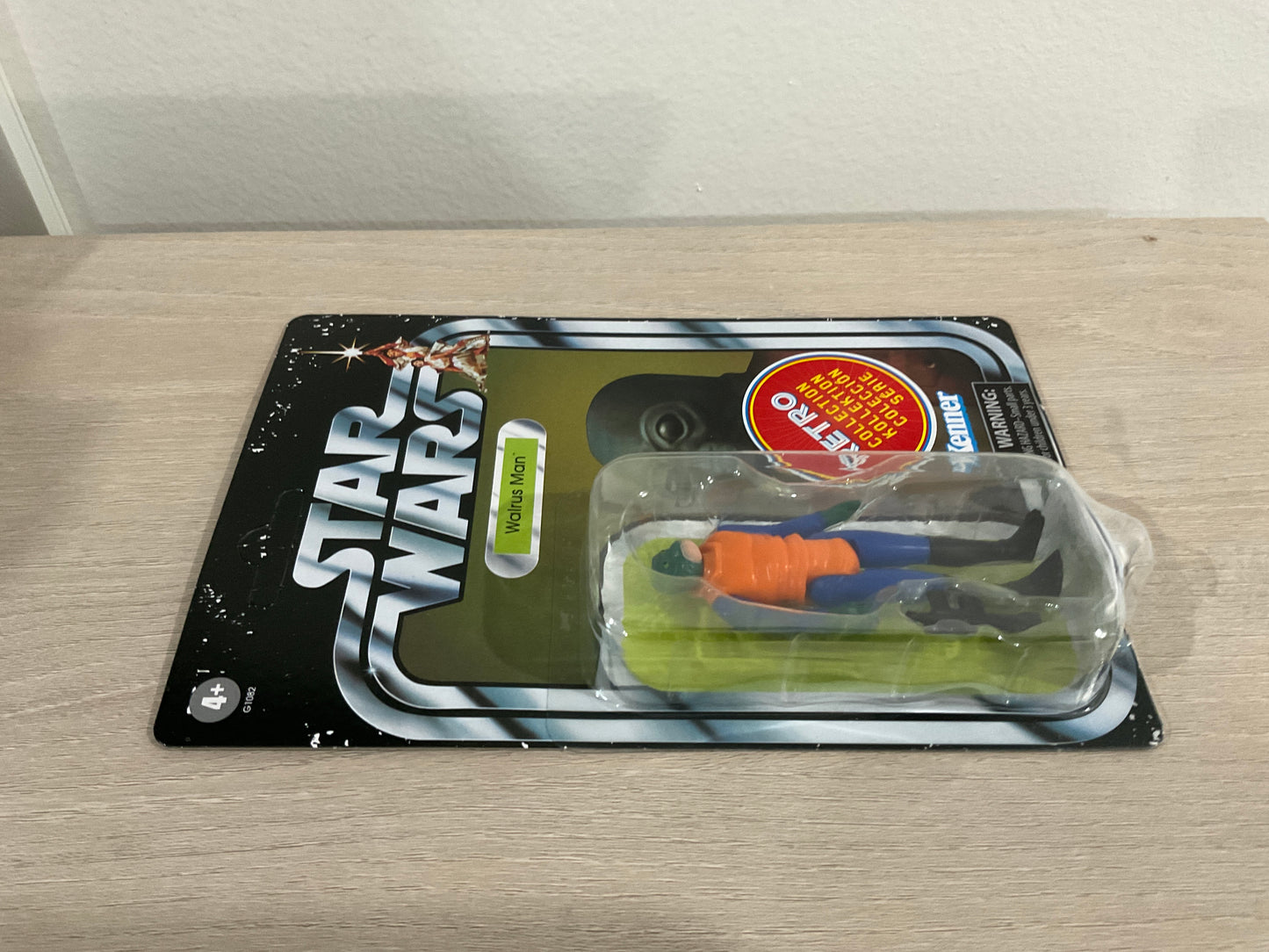 Star Wars Retro Collection — Walrus Man (A New Hope) 3.75″ Figure