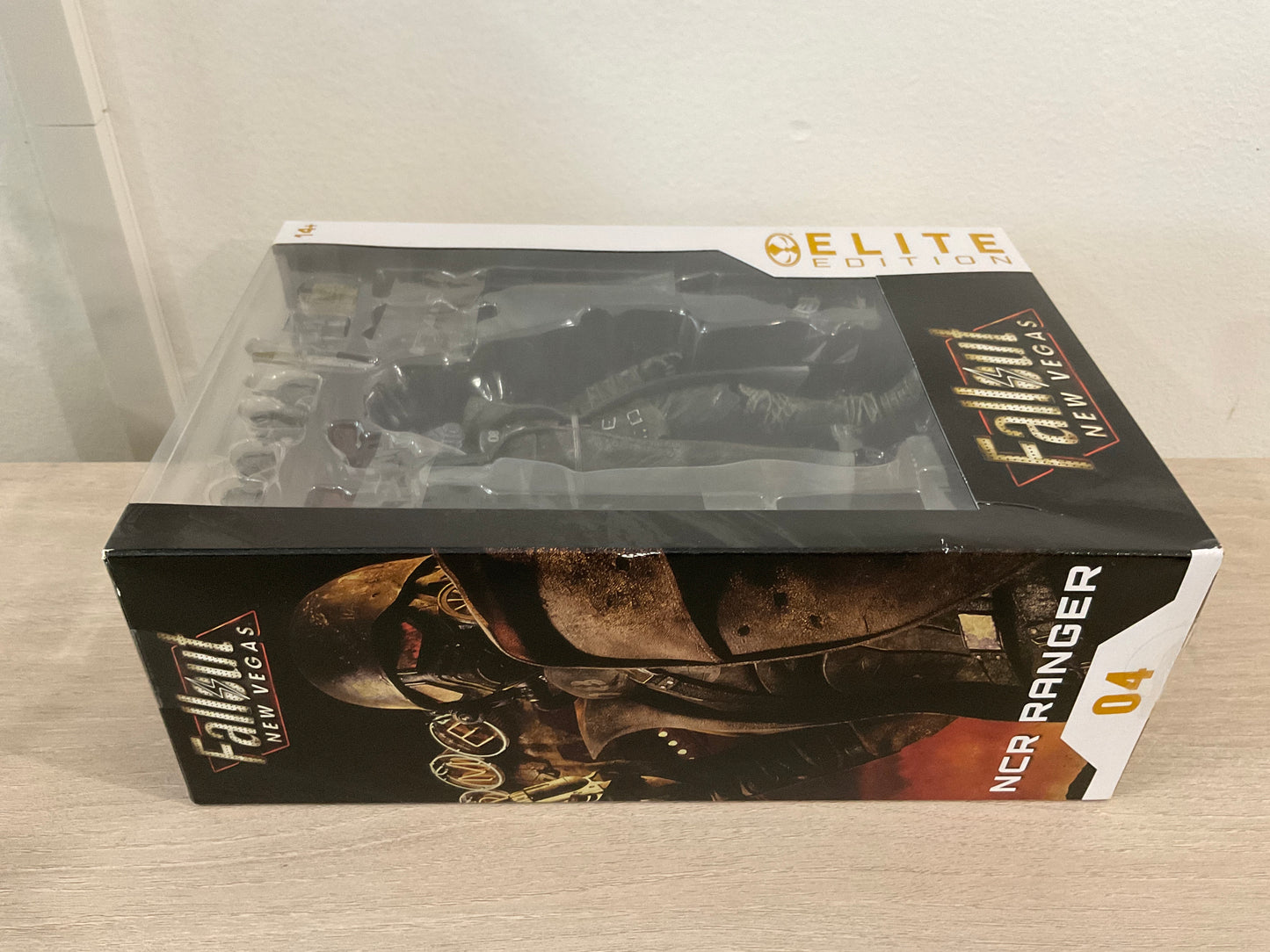 Fallout NCR Ranger Elite Edition #4 7-In Action Figure McFarlane (Substandard Box)