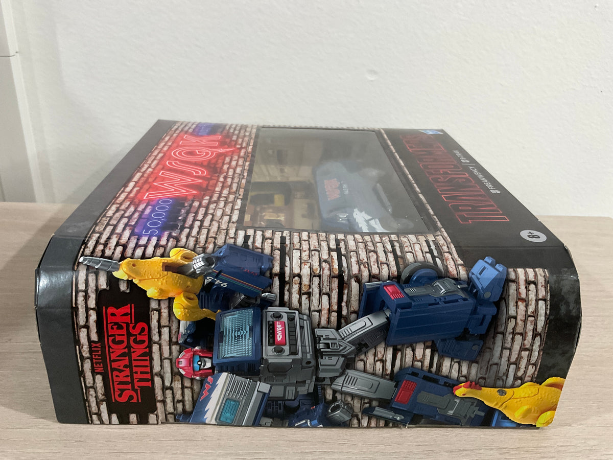Transformers Collaborative Stranger Things Freakwency & 8-Trax Action Figures