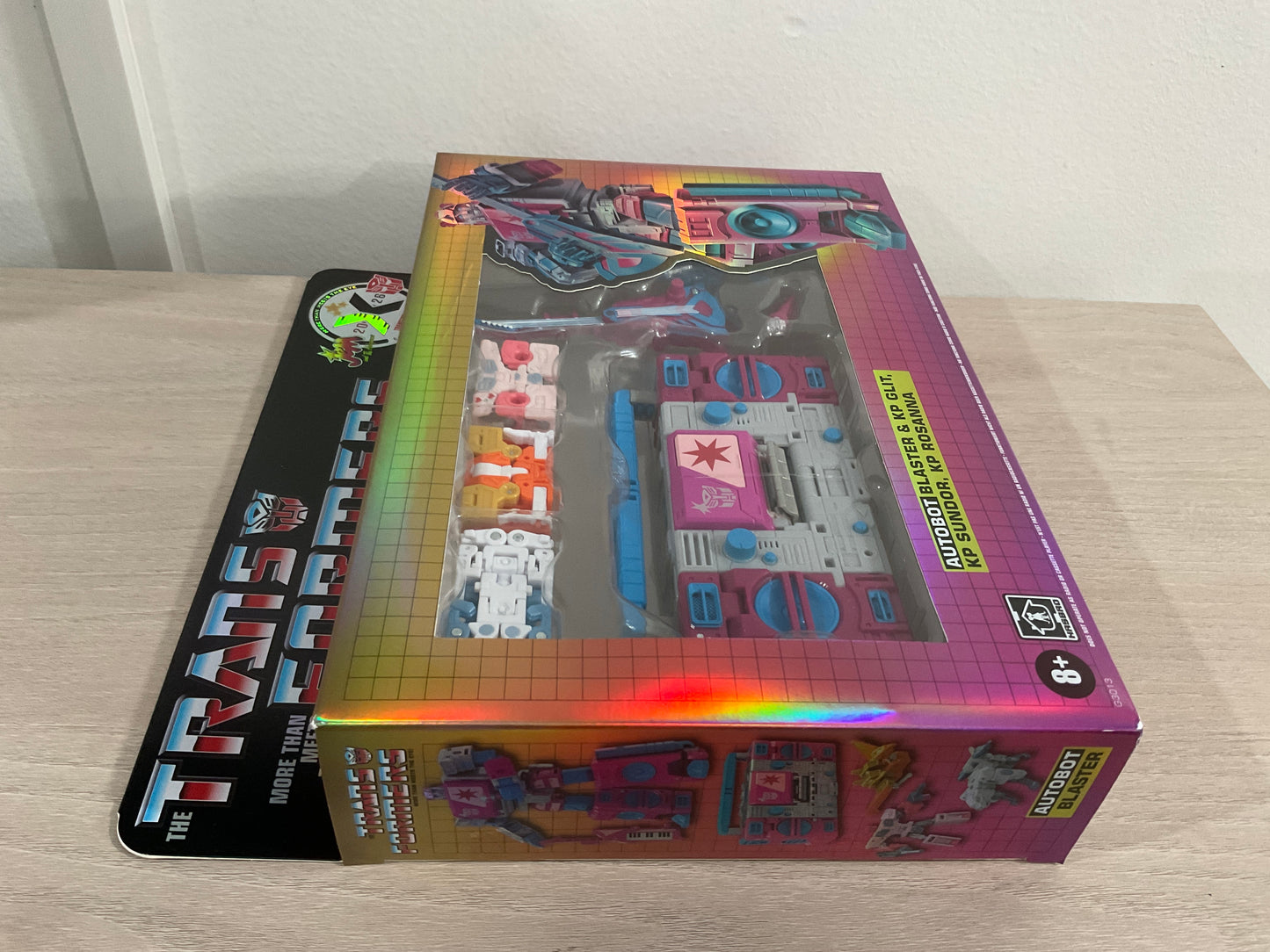 Transformers x Jem and the Holograms Autobot Blaster & KP Cassettes – SDCC 2026 Exclusive