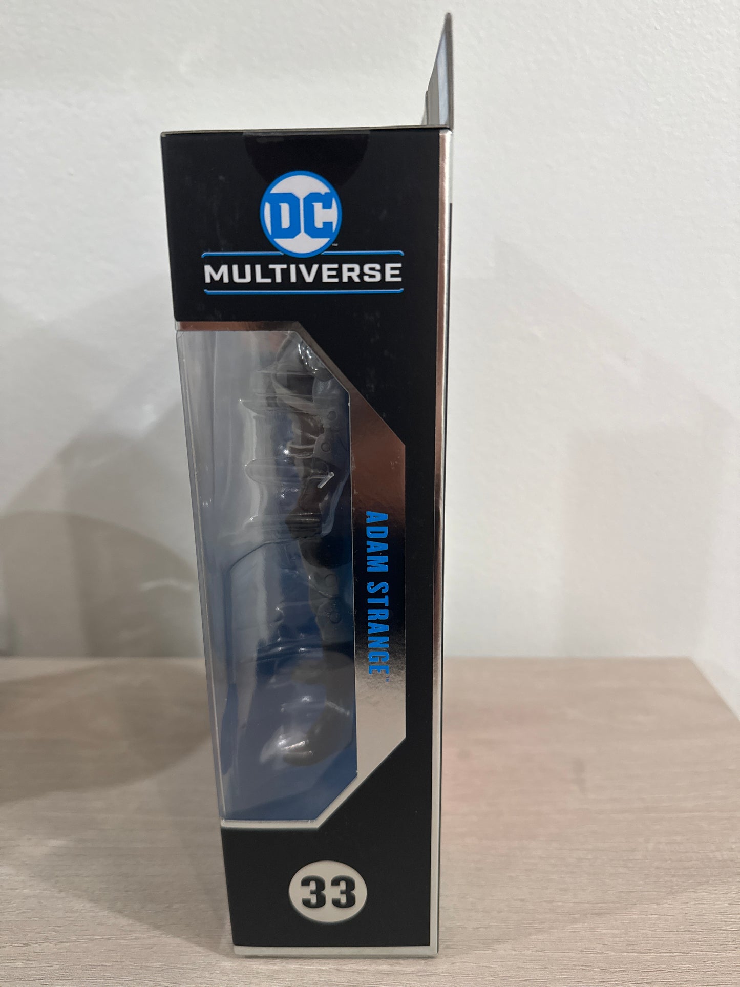 DC Multiverse Adam Strange (Strange Adventures) Collector Edition #33 – Platinum Edition 7-Inch Action Figure - Chase