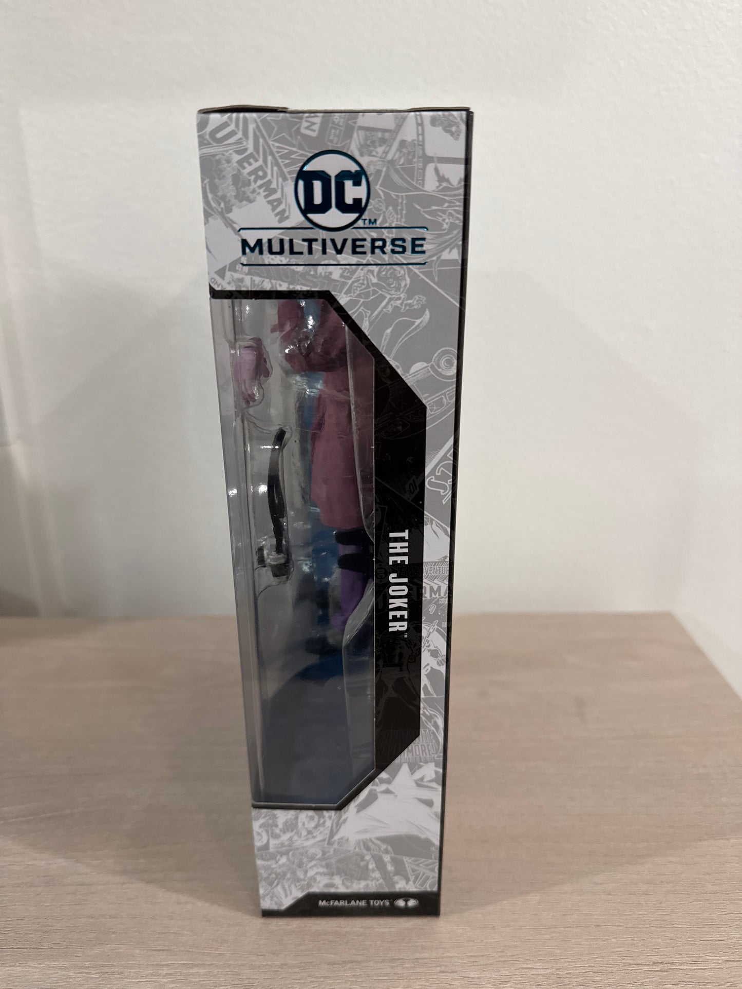 Batman: The Killing Joke - The Joker 7” Action Figure – Gold Label (Substandard)