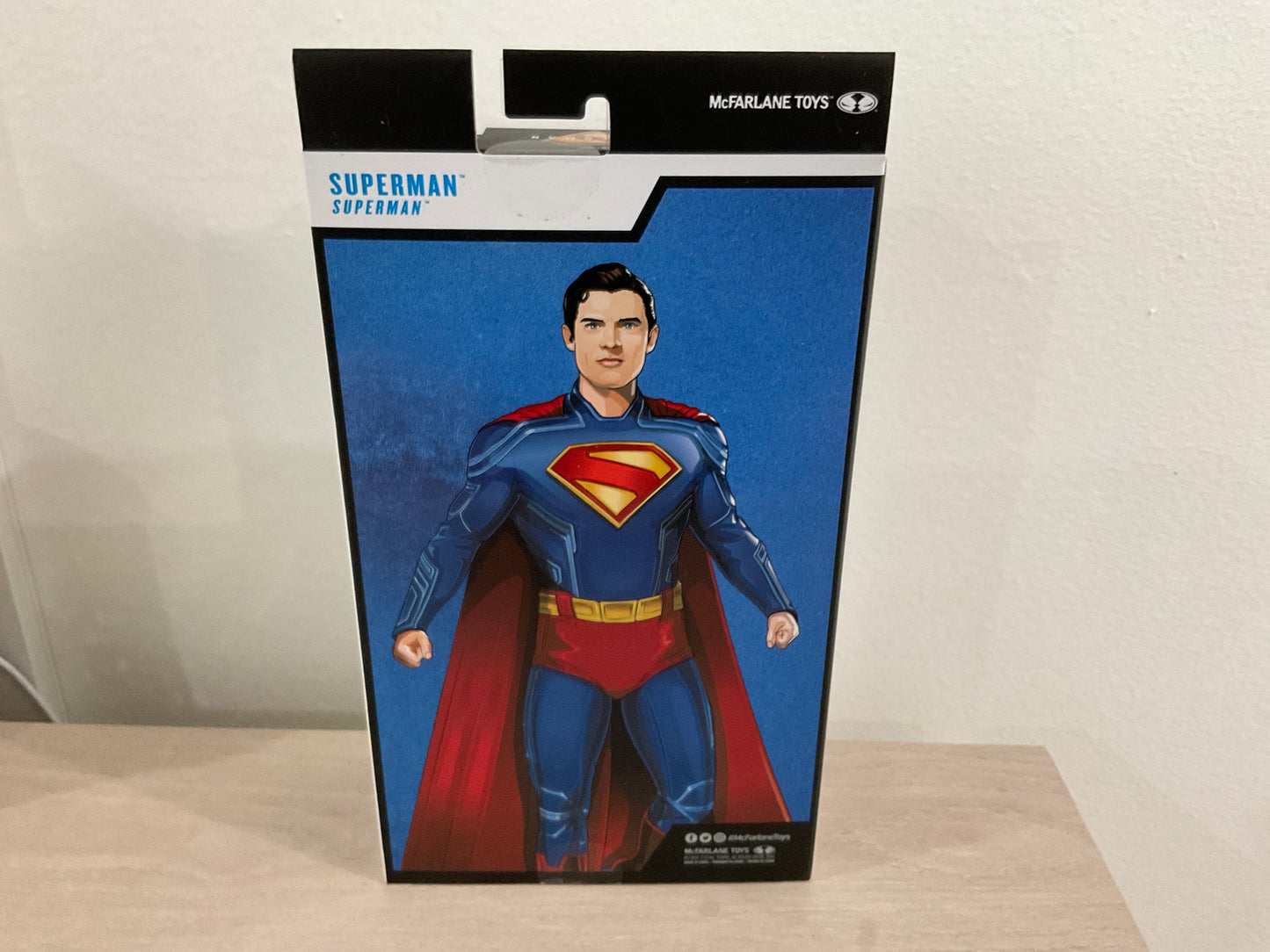 DC Multiverse Superman 2025 Battle Damage 7-Inch Action Figure – Gold Label (Superman Movie)