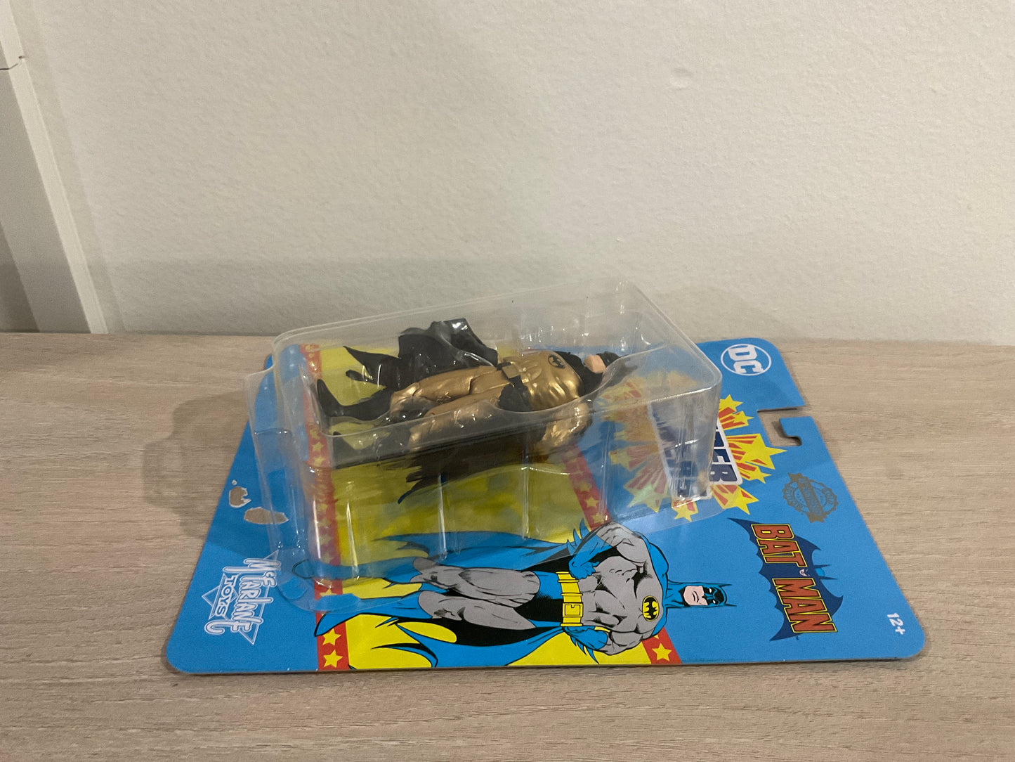 DC Direct Super Powers Batman Gold Edition Wave 6 5-Inch Action Figure (Substandard)