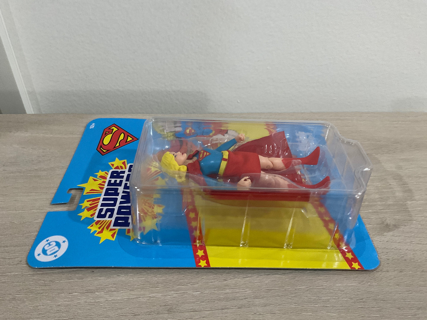 DC Super Powers Supergirl 4 1/2-Inch Scale Action Figure