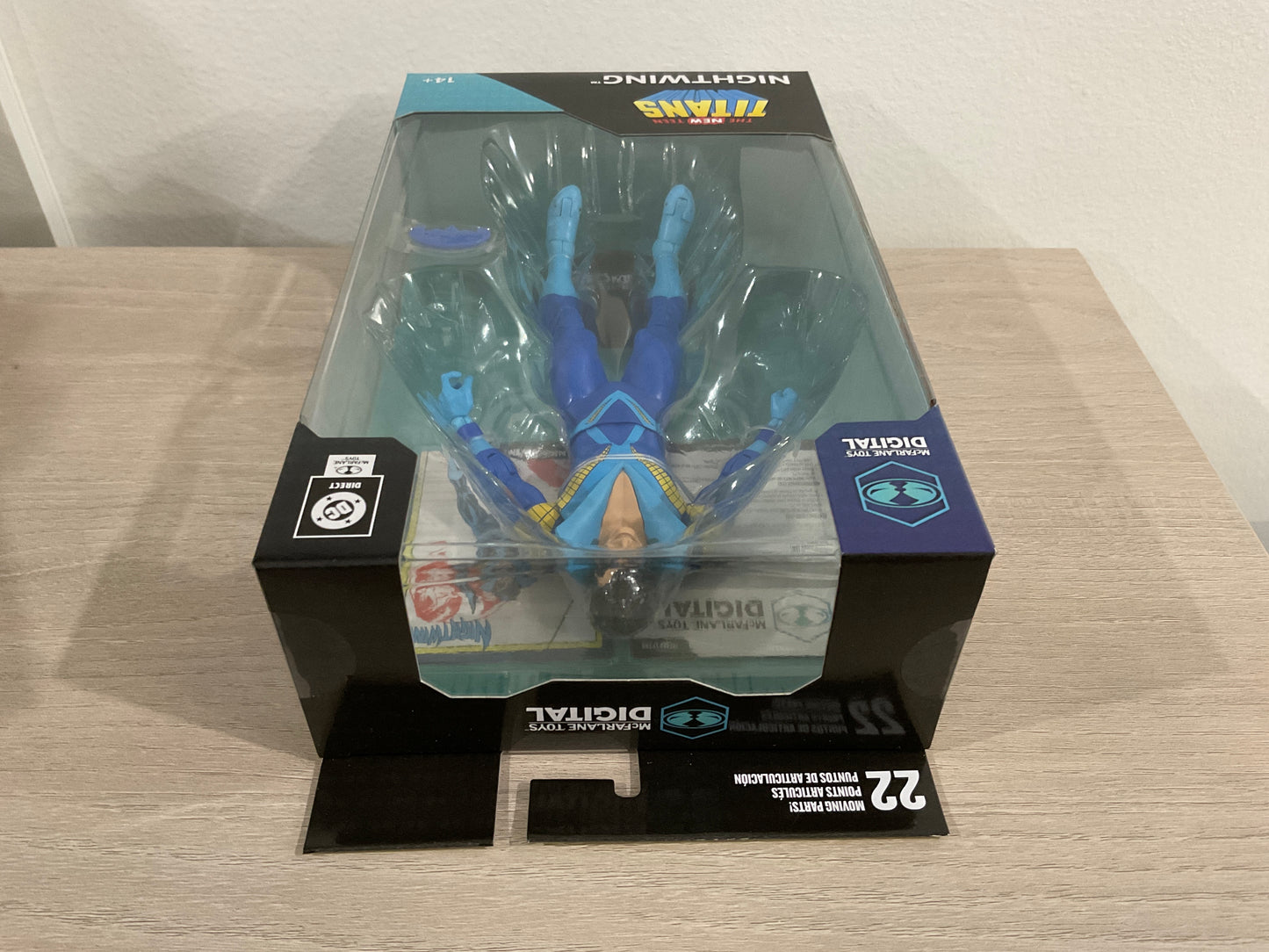 DC Direct Wave 5 Nightwing (Teen Titans) 7″ Figure – McFarlane Digital Collectible