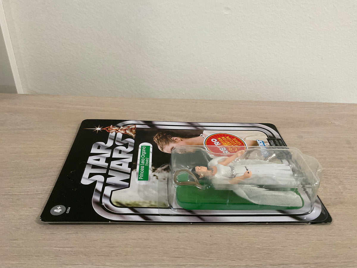 Star Wars Retro Collection Princess Leia Organa (Yavin) 3.75" Action Figure