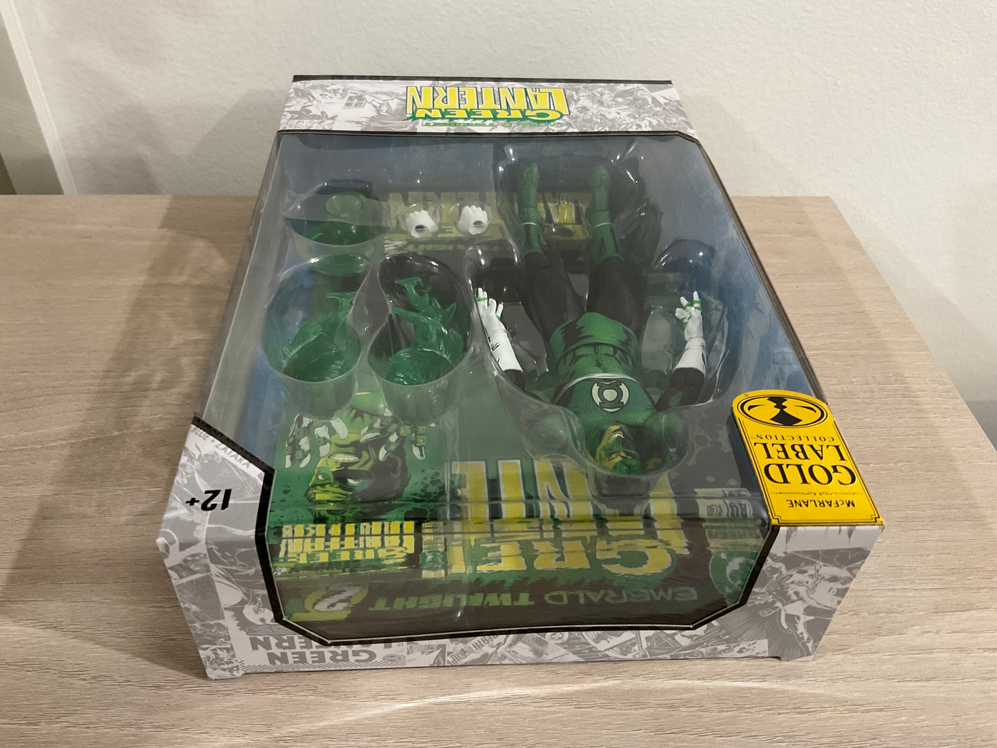 McFarlane Toys Green Lantern (Emerald Twilight) Gold Label 7-Inch Figure – Cover Recreations