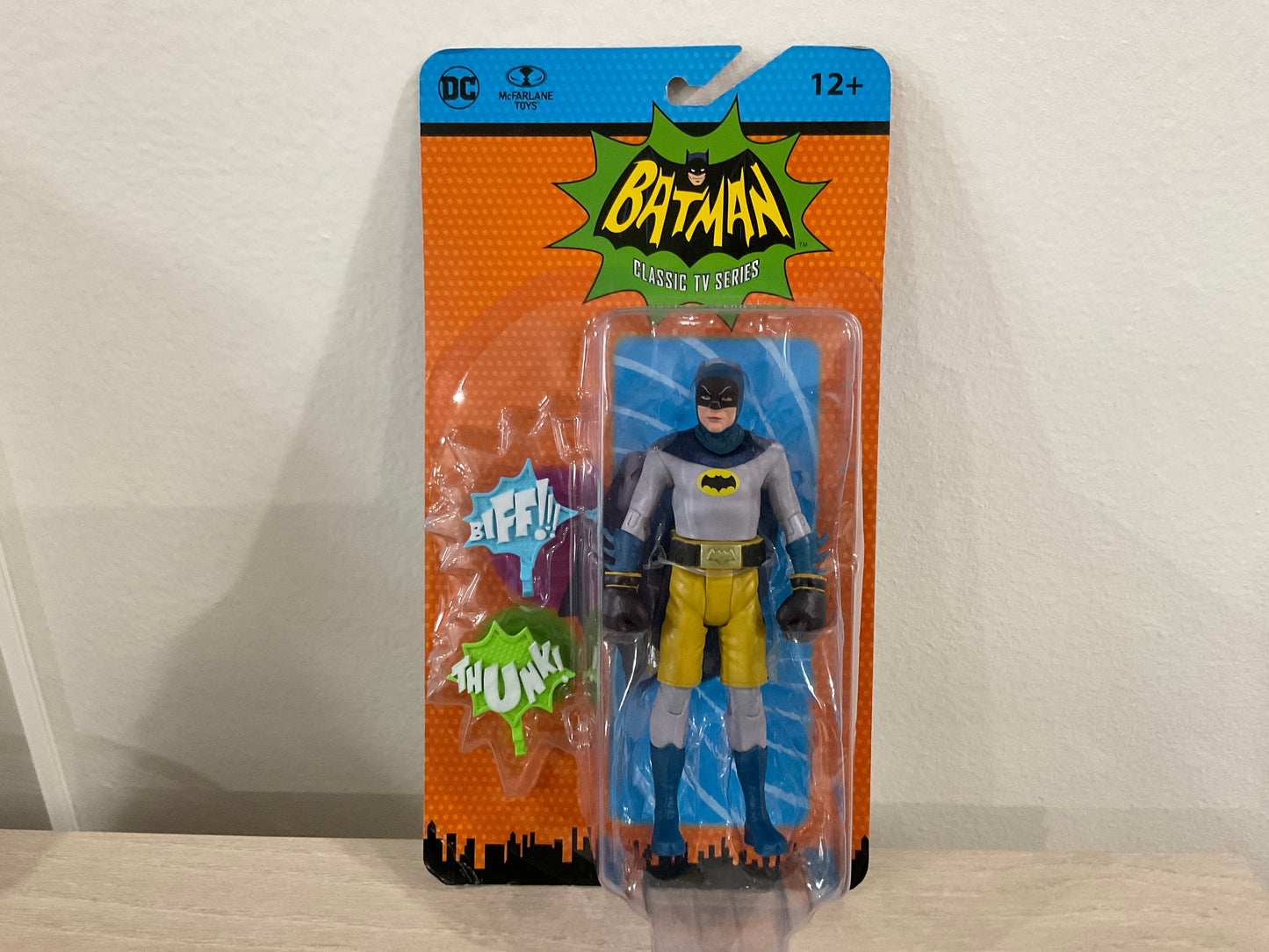 DC Retro Batman 66 Batman (Boxing) 6-Inch Action Figure (Substandard)