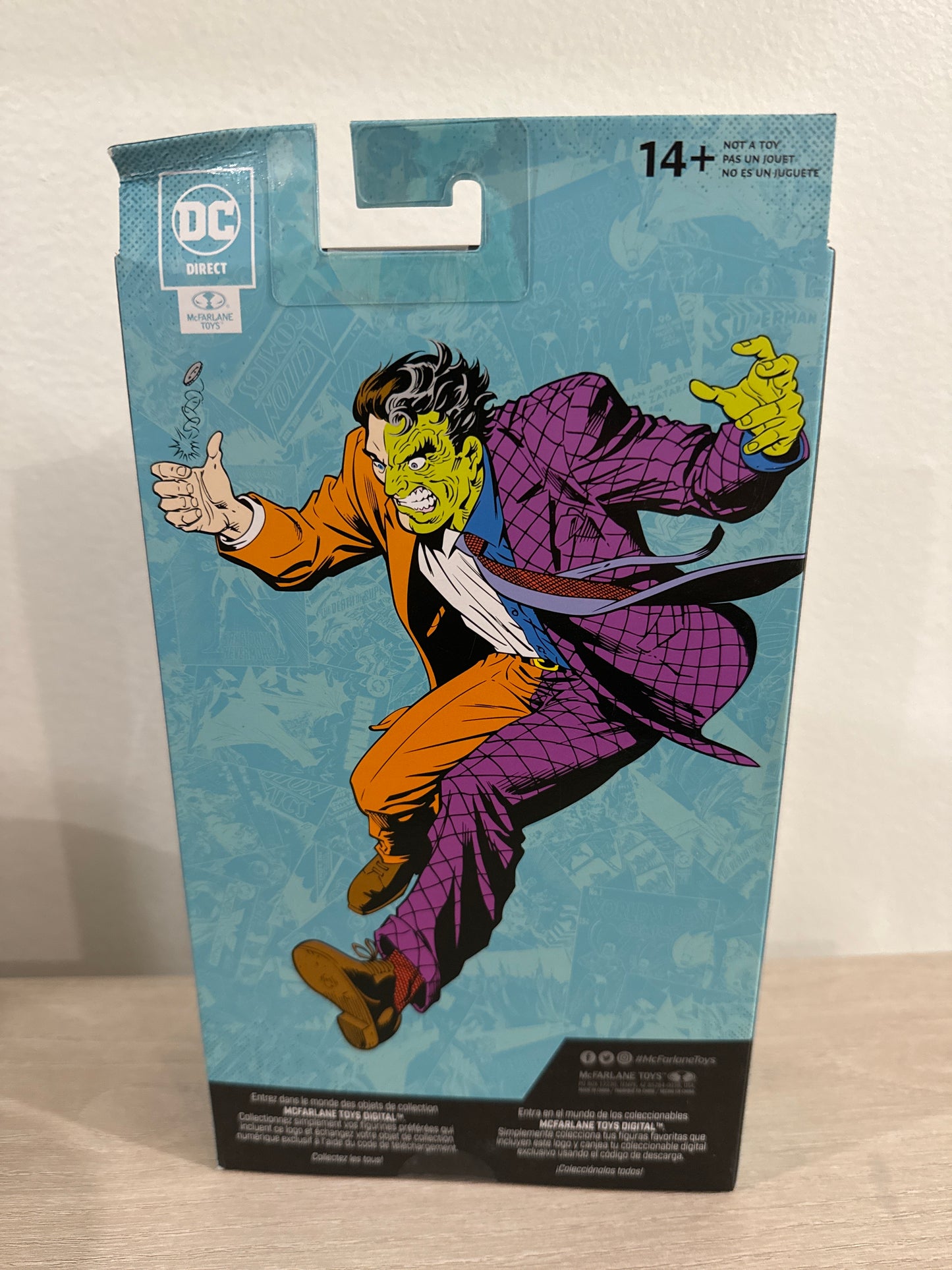 DC Multiverse Two-Face (Silver Age) 7-Inch Action Figure – Justice League Comics (Substandard)