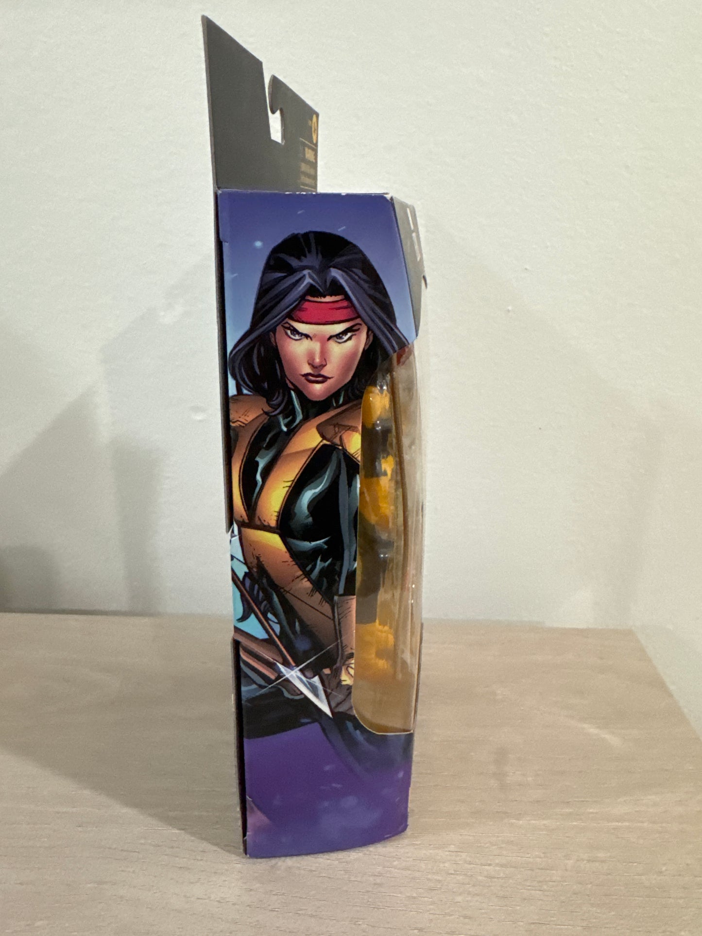 Marvel Legends Series Dani Moonstar 6-Inch Action Figure