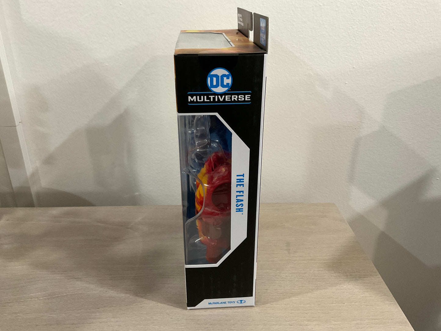 DC Multiverse The Flash (Justice League Task Force) Platinum Edition 7-Inch Action Figure with Darkseid BAF Piece