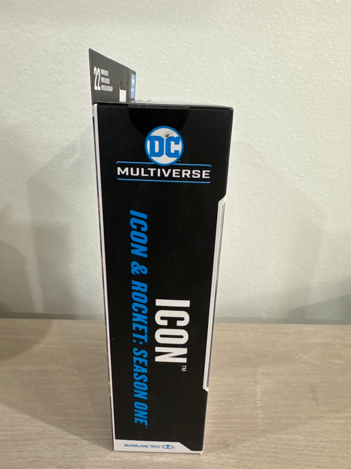DC Multiverse – Icon (from Icon and Rocket: Milestone) 7" Action Figure