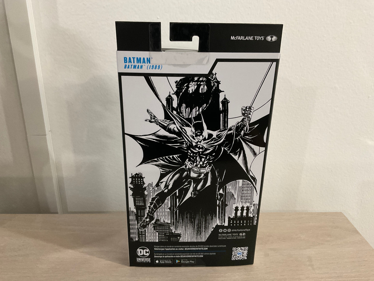 Batman (1989) - Batman (Bronze) DC Multiverse Platinum Edition 7" Scale Action Figure