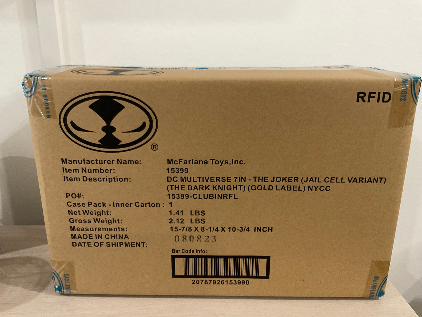 The Joker Interrogation Room (The Dark Knight) Gold Label 7" Figure – Exclusive
