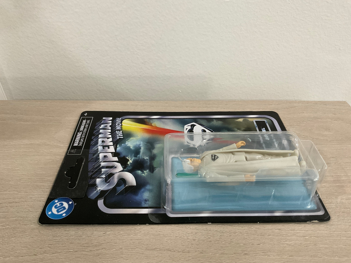Spin Master DC Retro – Jor-El (White Robes) 3.75″ Action Figure
