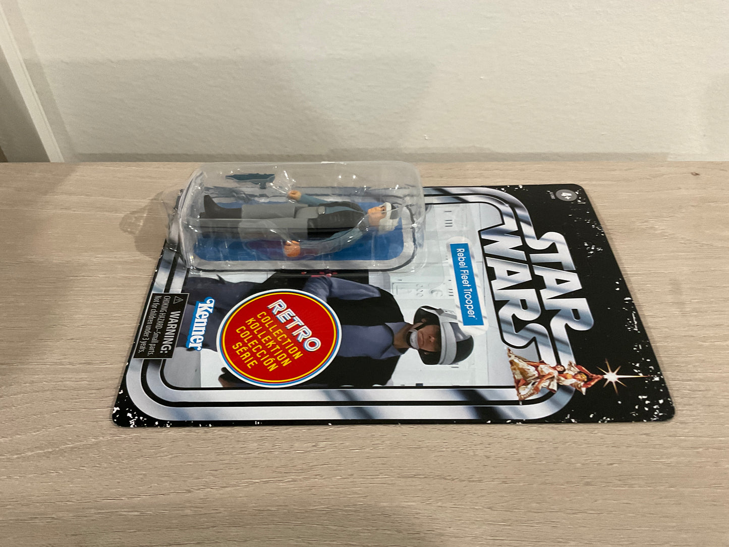 Star Wars Retro Collection — Rebel Fleet Trooper (A New Hope) 3.75″ Figure