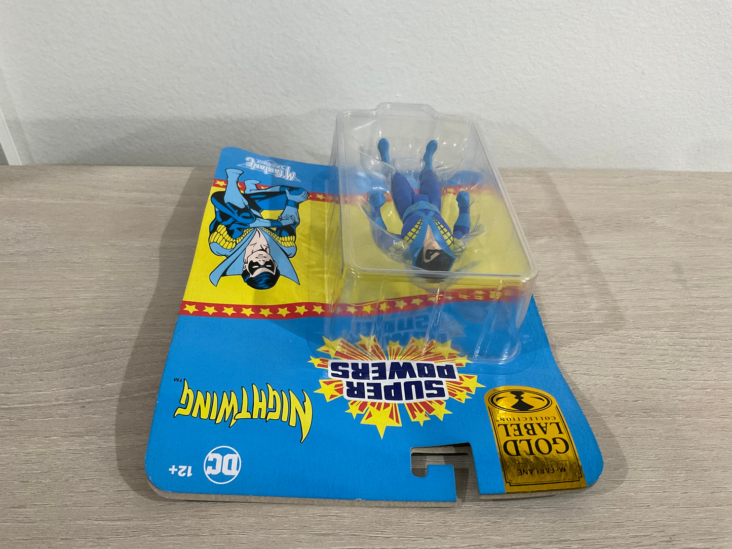 Nightwing (DC Super Powers) 4.5" Gold Label Figure — Exclusive Substandard Card 1