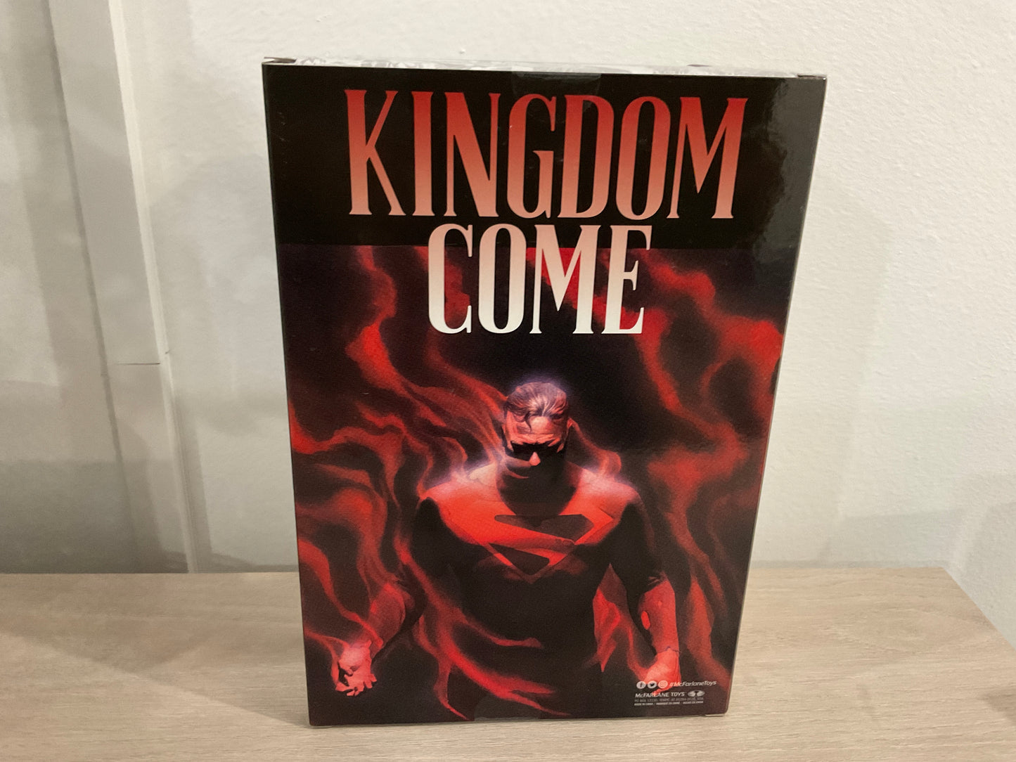 DC Multiverse – Superman (Kingdom Come) Gold Label Cover Recreations 7" Figure – SDCC 2025 Exclusive