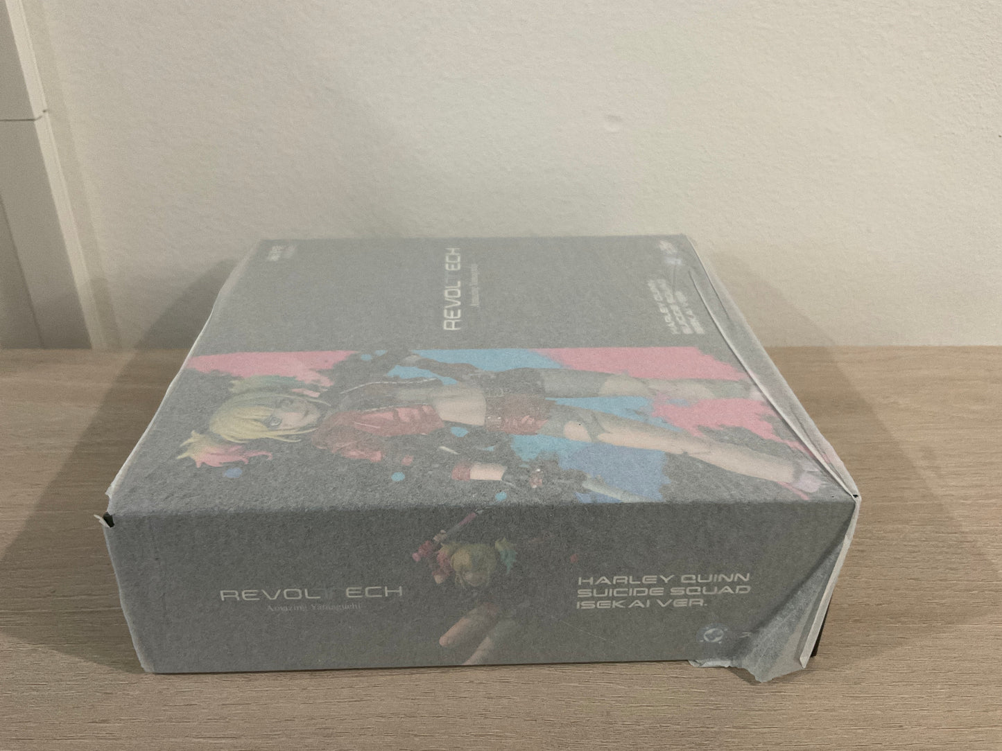 Suicide Squad Isekai Harley Quinn Revoltech Amazing Yamaguchi Action Figure
