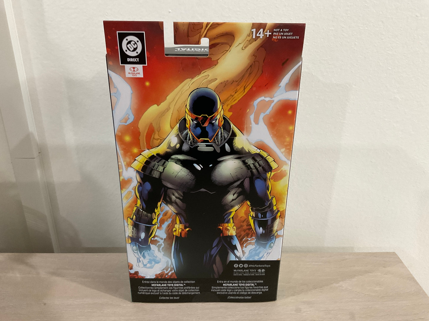 DC Direct Wave 5 Monarch (DC Countdown) 7″ Figure – McFarlane Digital Collectible