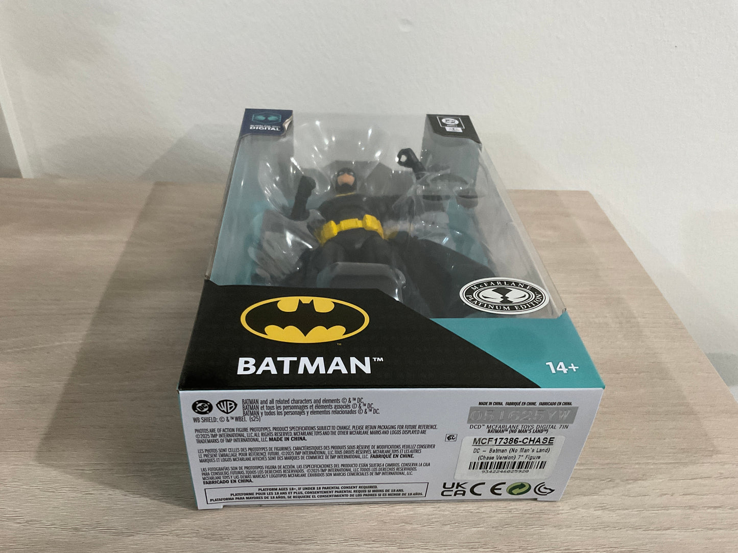 DC Multiverse – Batman (No Man’s Land) 7" Figure with Digital Collectible - Platinum Chase Figure (Substandard)