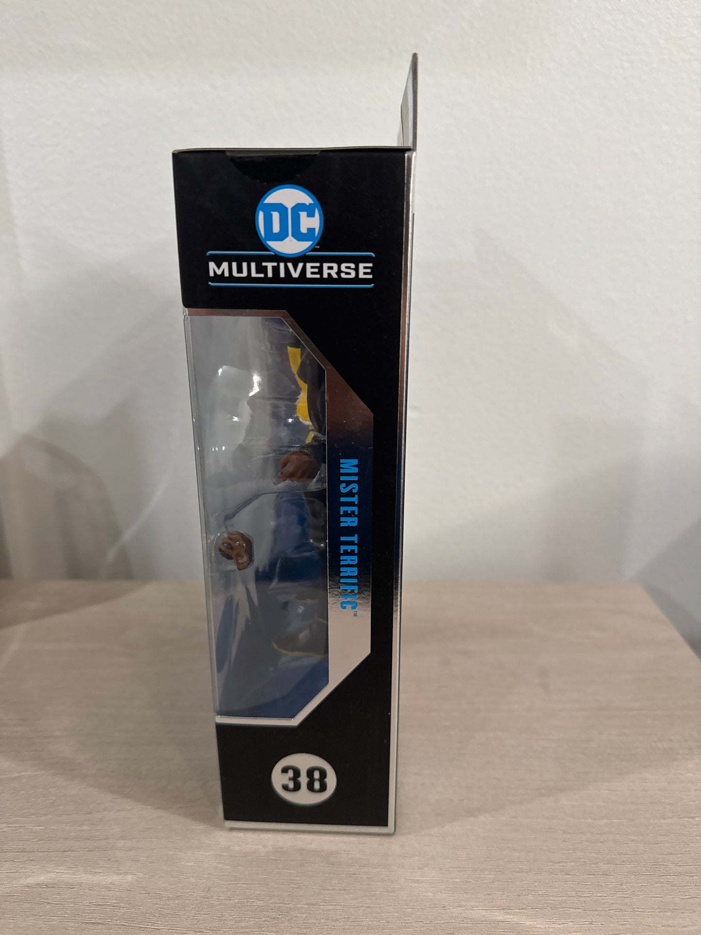 DC Multiverse Mister Terrific (JSA) Platinum Edition 7" Figure