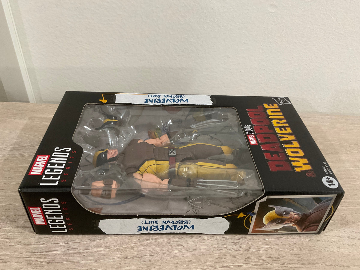 Marvel Legends Series Wolverine (Brown Suit) 6-Inch Action Figure