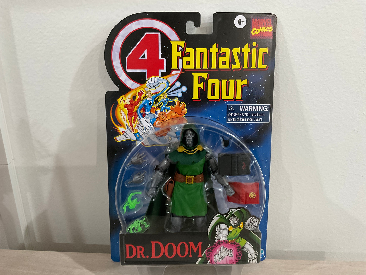 Marvel Legends Series – Doctor Doom 6-Inch Action Figure